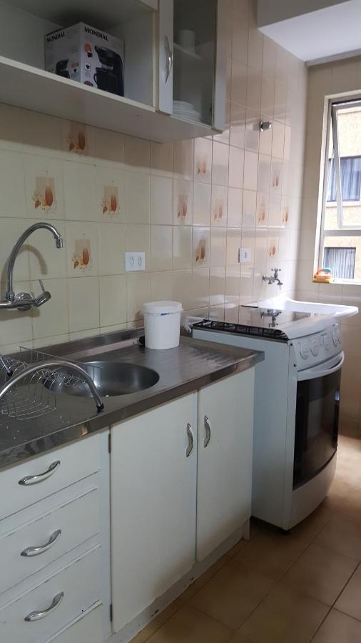 Ótimo apartamento no Centro mobiliado e com garagem Curitiba Exterior foto