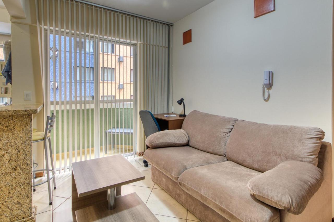 Ótimo apartamento no Centro mobiliado e com garagem Curitiba Exterior foto